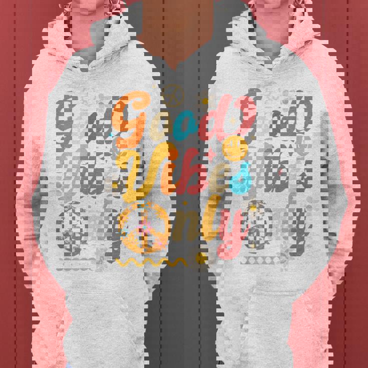 Retro Groovy 70S Good Vibes Only Floral Hippies Women Hoodie