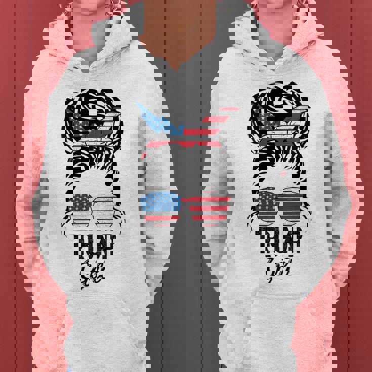 Sí Soy Una Chica De Trump Superarlo Elecciones Trump 2024 Cuello Sudadera con capucha para mujer