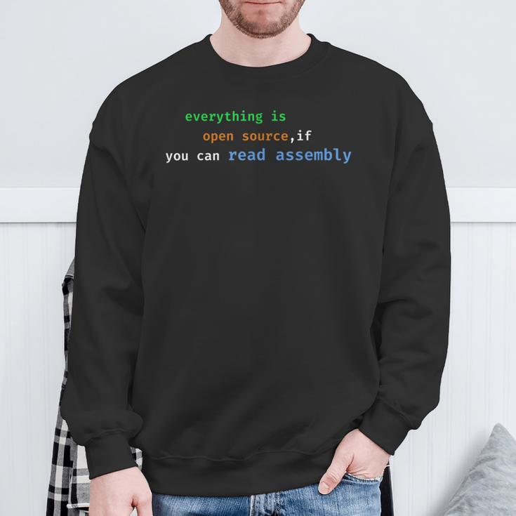 Alles Ist Open Source Wenn Sie Assembly Lesen Können Sweatshirt Geschenke für alte Männer