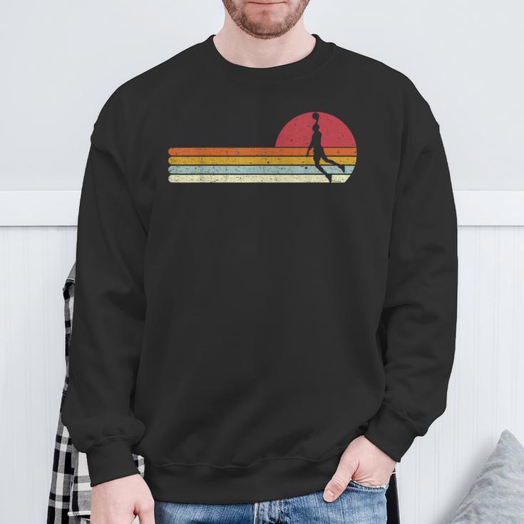 Basketball Sunset Sunsetintage Retro Distressed Sweatshirt Geschenke für alte Männer