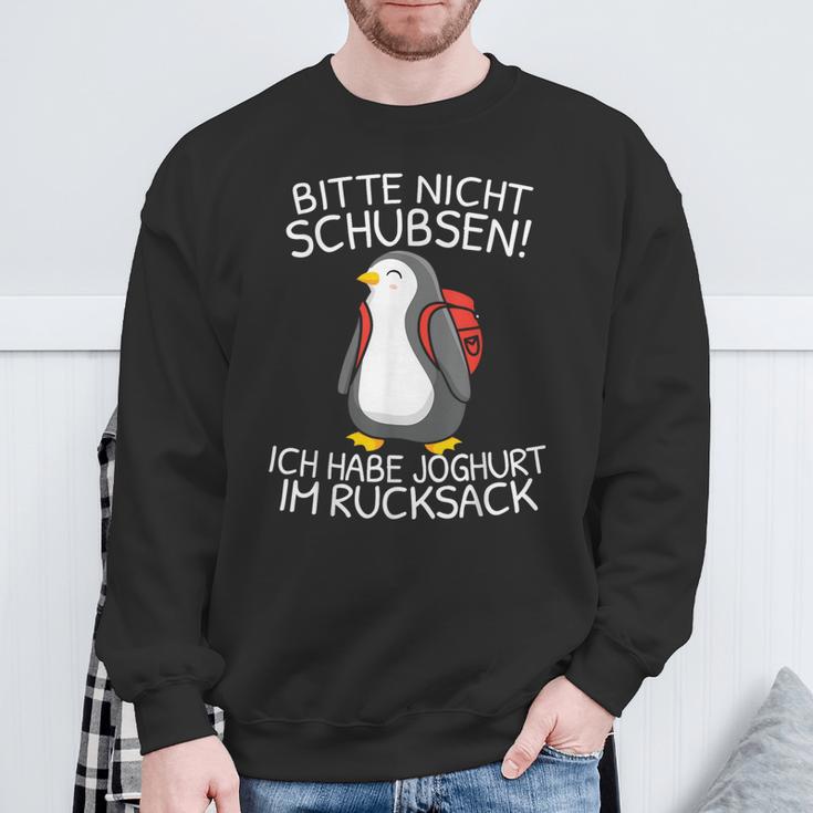 Bitte Nicht Schubsen Ich Habe Yoghurt Im Rucksack German Sweatshirt Geschenke für alte Männer