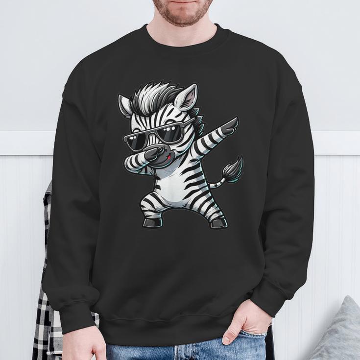 Dabbing Zebra Zebra On Dabben Zebra Sweatshirt Geschenke für alte Männer