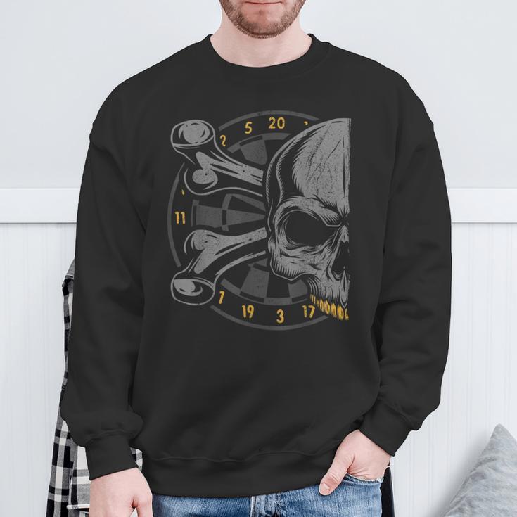 Dart Skull And Dartboard Retro Dart Sweatshirt Geschenke für alte Männer