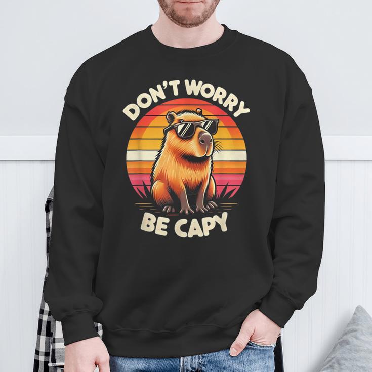 Dont Be Worry Be Capy Capybara Retro Rodent Sweatshirt Geschenke für alte Männer