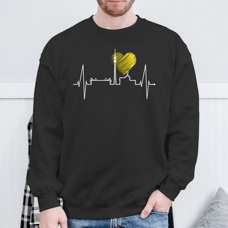 Dortmund Heartbeat Skyline Puls Ruhrpott Stadion Dortmunder Sweatshirt Geschenke für alte Männer