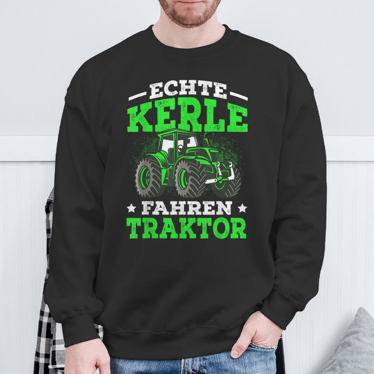 Echte Kerle Fahren Tractor Real Soccer Bunch Sweatshirt Geschenke für alte Männer