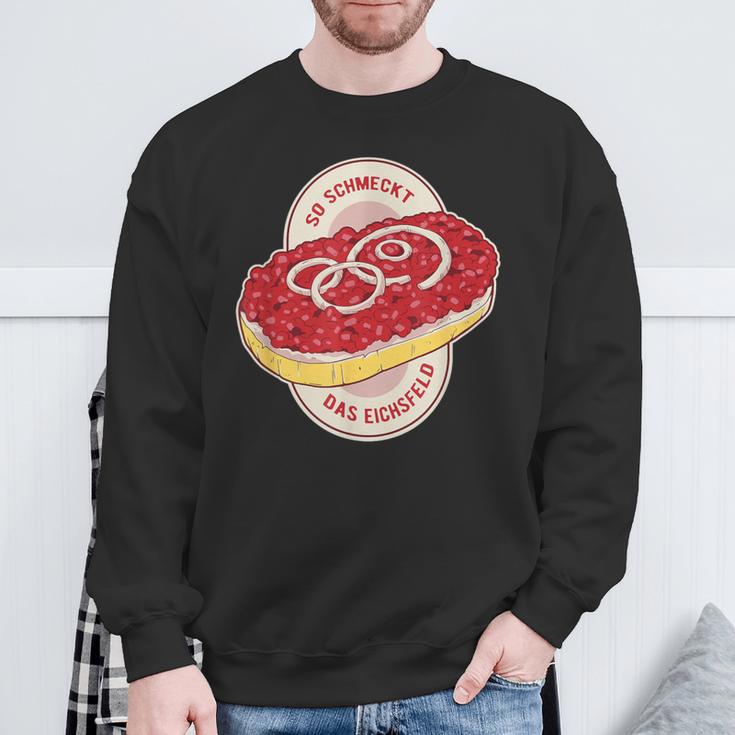 Eichsfelder So Schmeckt Das Eichsfeld Chopped Mett Sweatshirt Geschenke für alte Männer