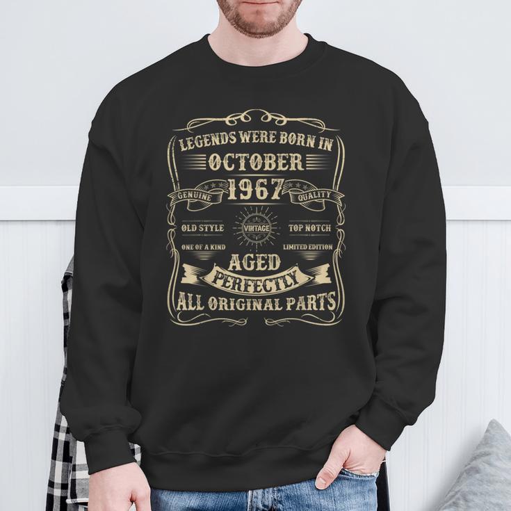 Geschenke Zum 57 Geburtstag Für Männer 57 Jahre Alt Geburtstag Oktober 1967 Sweatshirt Geschenke für alte Männer