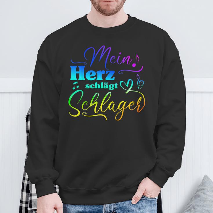 My Heart Beats For Schlagermusik Sweatshirt Geschenke für alte Männer