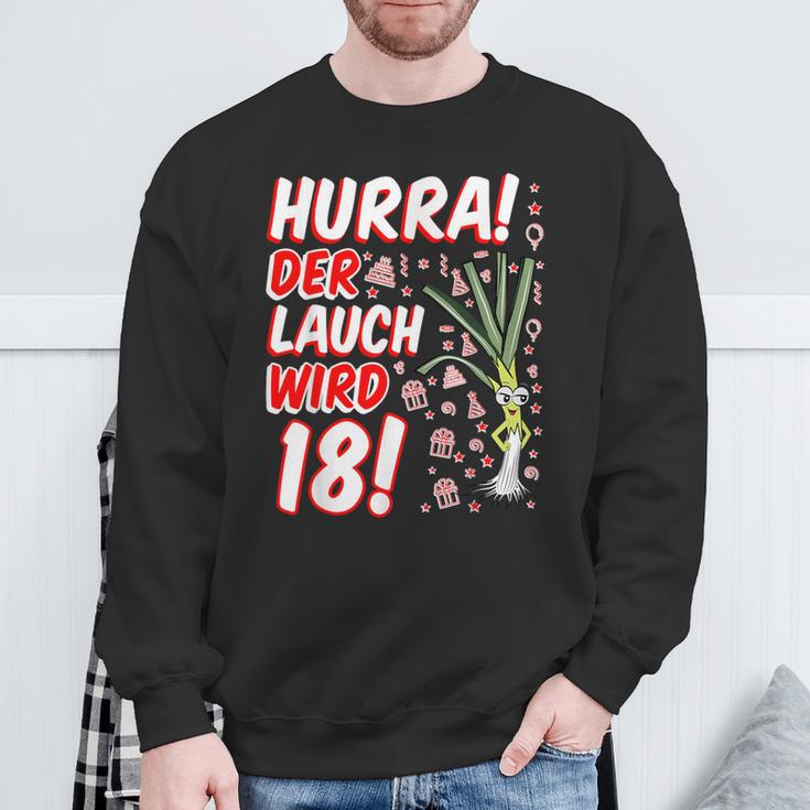 Hurra Der Lauch Wird 18 18Th Birthday 18Th Honourful Fun Sweatshirt Geschenke für alte Männer