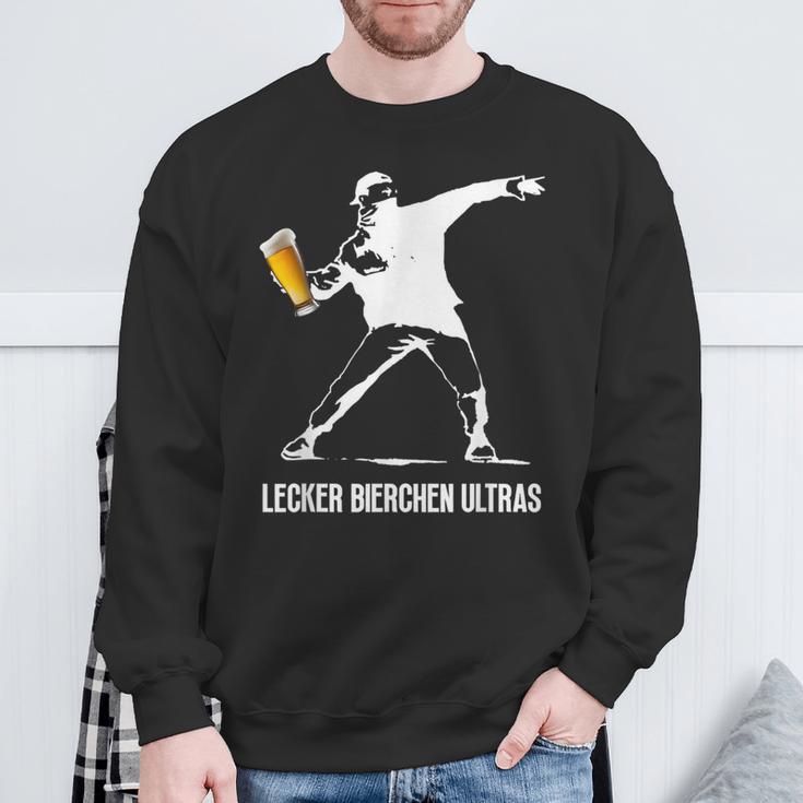 Lecker Bierchen Ultras Sweatshirt Geschenke für alte Männer