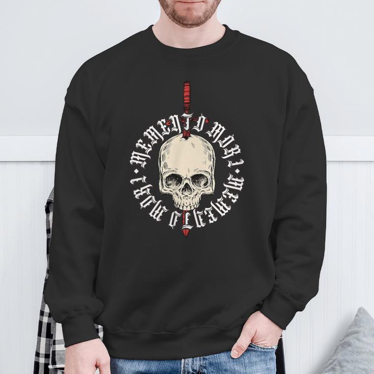 Memento Mori Lettering Skull Sweatshirt Geschenke für alte Männer