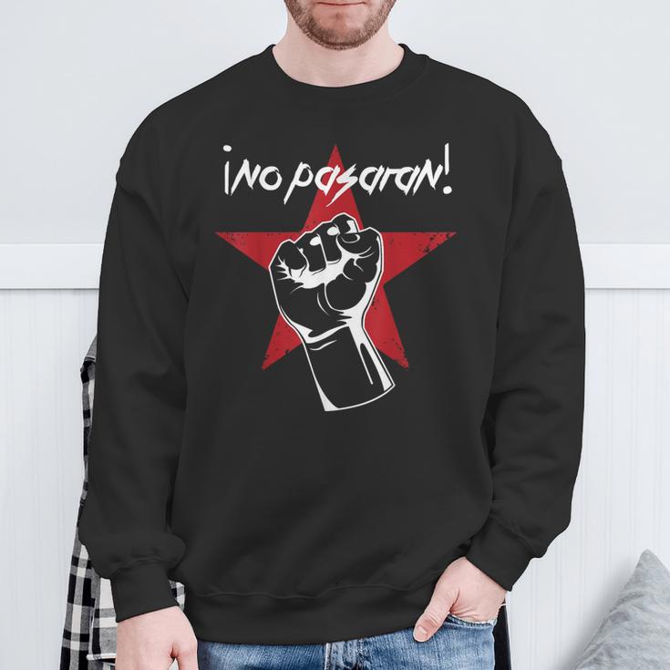 No Pasaran Sie Werden Nicht Durchkommen Sweatshirt Geschenke für alte Männer