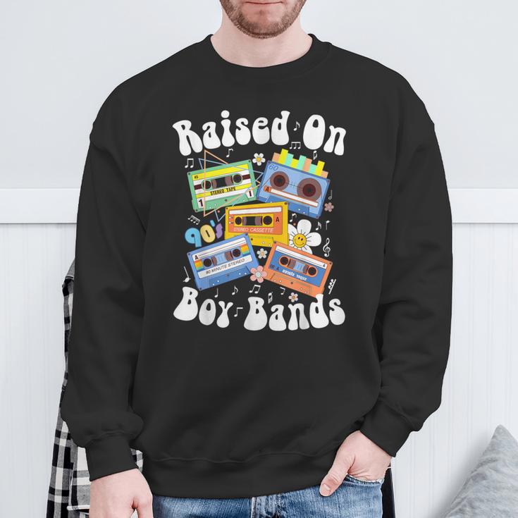 Raised On 90S Boy Bands Cassette Tape Retro Sweatshirt Geschenke für alte Männer