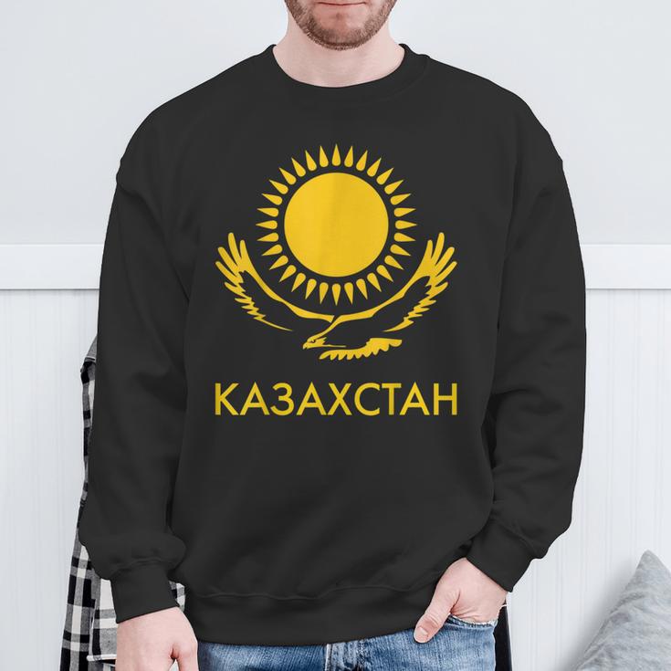 Republic Of Kazakhstan Qazaqstan Kazakhstan Kazakh Flag Sweatshirt Geschenke für alte Männer