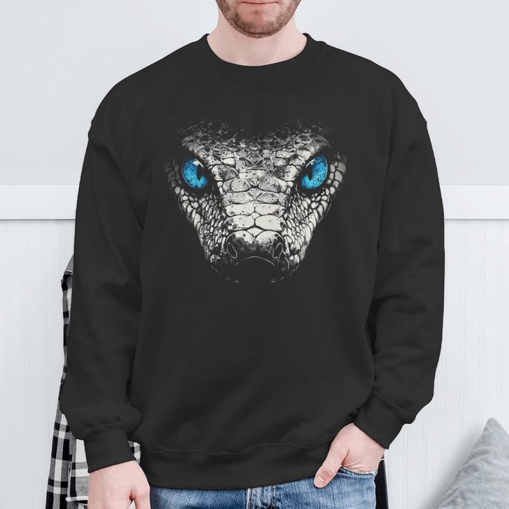 Serpiente Animal Motivo Ojos Azules Arte Serpiente Camisa de entrenamiento Regalos para ancianos