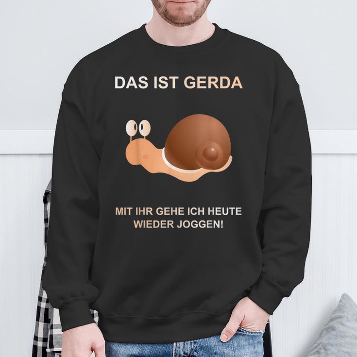 With Snail Gerda Gehe Ich Heute Wieder Wieder Jogging Sweatshirt Geschenke für alte Männer