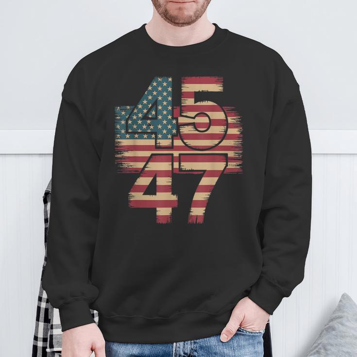 Vintage American Flag Retro 45 47 Trump 2024 Sweatshirt Geschenke für alte Männer