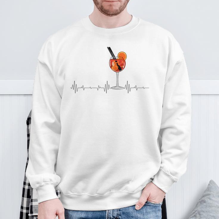 Aperitif Spritz Herzschlag Grafik Sweatshirt Geschenke für alte Männer