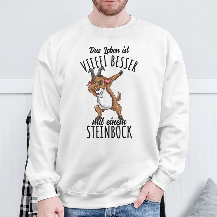 Das Leben Ist Besser Mit Einem Steinbock Sweatshirt Geschenke für alte Männer