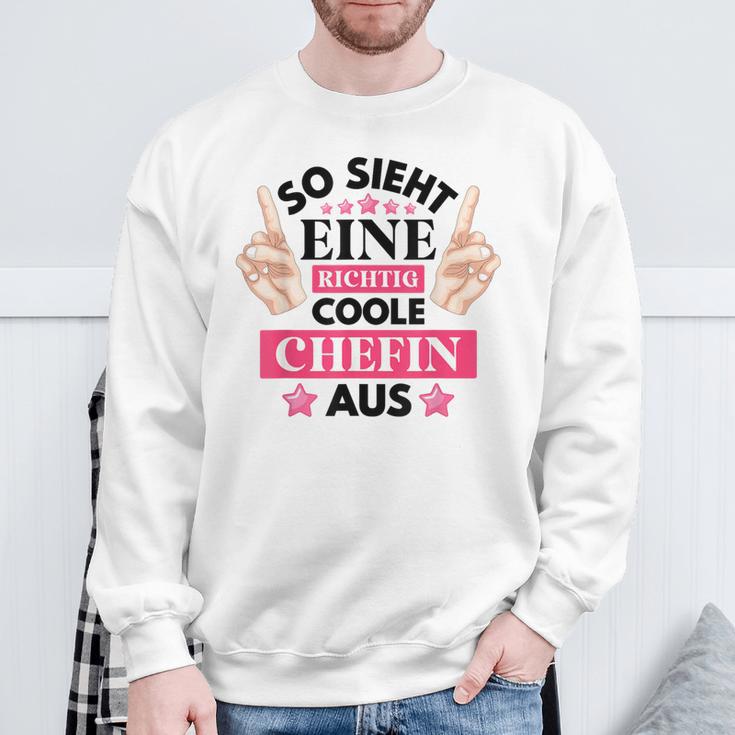 So Ssieht Eine Coole Chefin Aus Sweatshirt Geschenke für alte Männer