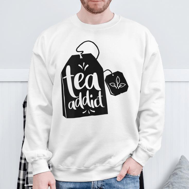 Tea Addict Tea Lovers Crazy Tea Sweatshirt Geschenke für alte Männer