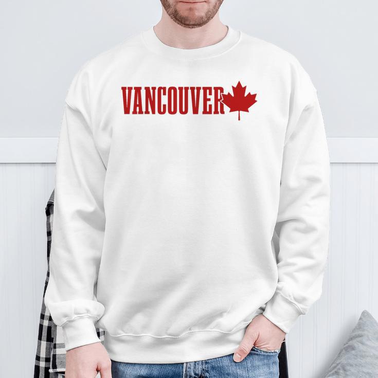 Vancouver Bc Canada Maple Leaf Canadian Flag Pride Sweatshirt Geschenke für alte Männer