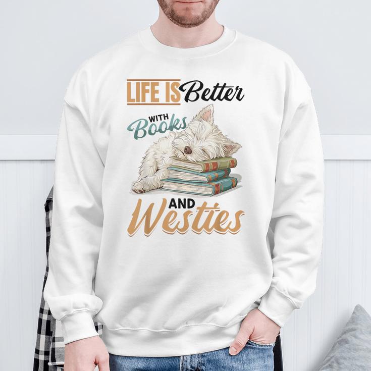 West Highland Terrier Westie Hunderasse Das Leben Ist Besser Gray Sweatshirt Geschenke für alte Männer