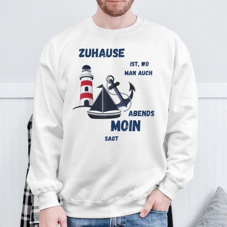 Zuhause Ist Wo Man Auch Abends Moin Sagt Meer Strand Moin Sweatshirt Geschenke für alte Männer