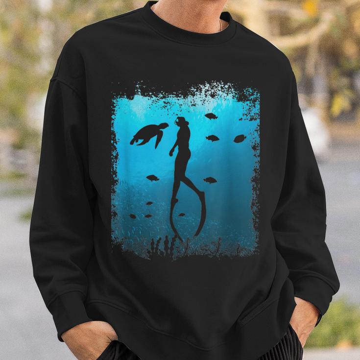 Apnoetdiving For A Snorkel Diver Sweatshirt Geschenke für Ihn