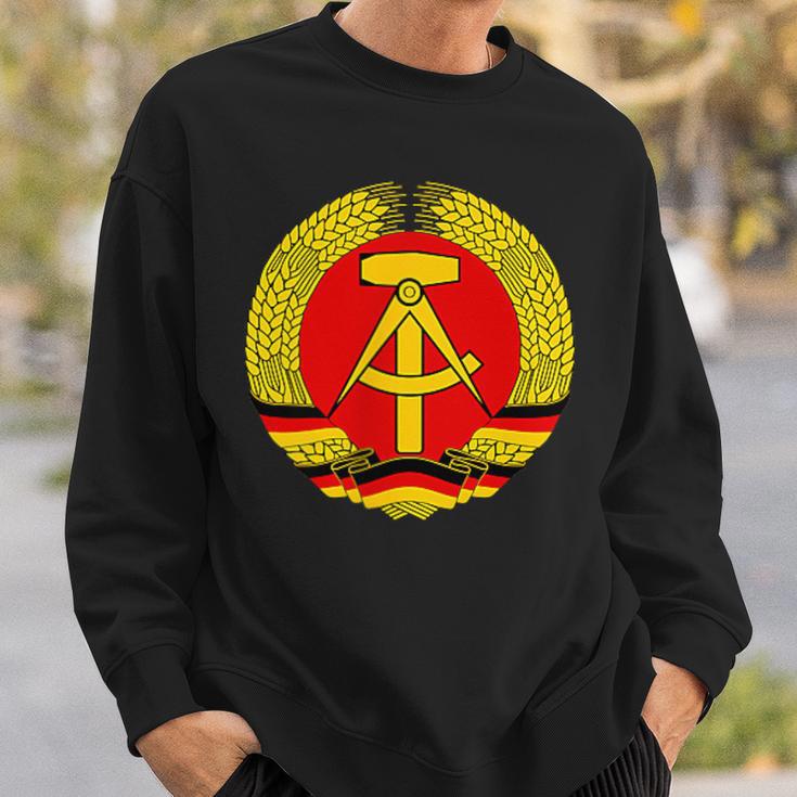 Ddr Coat Of Arms Hammer Sickle Flag Ostalgia Ddr S Sweatshirt Geschenke für Ihn