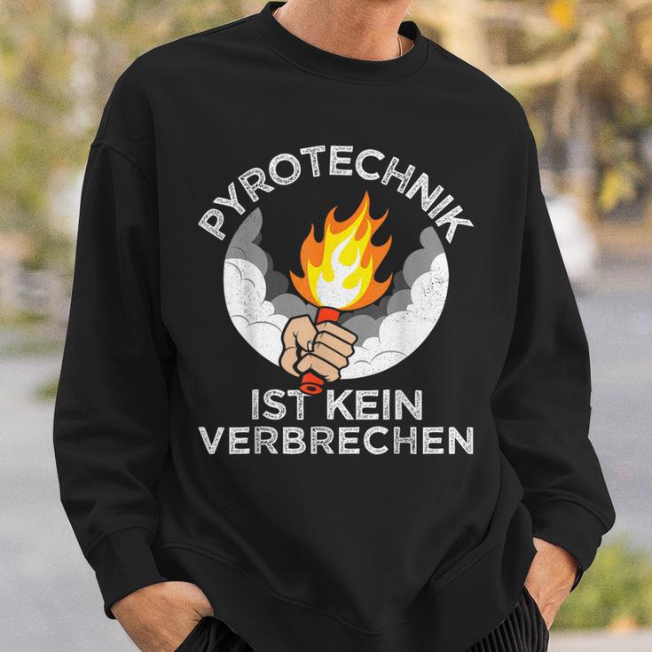 Football Fan Saying Pyrotechnik Ist Keinerbrech Sweatshirt Geschenke für Ihn