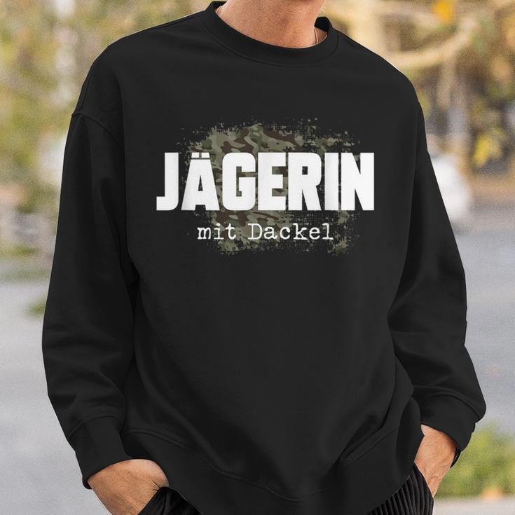 Hunter With Dachshund With Camouflage Pattern Sweatshirt Geschenke für Ihn