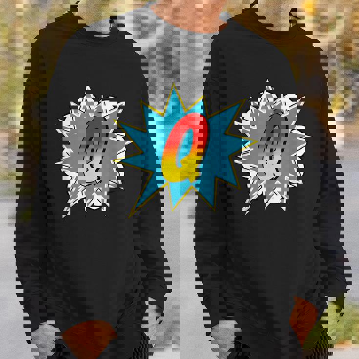 Lettera Q Supereroe Nome Comico Lettera Retro Costume Felpa Regalos para él