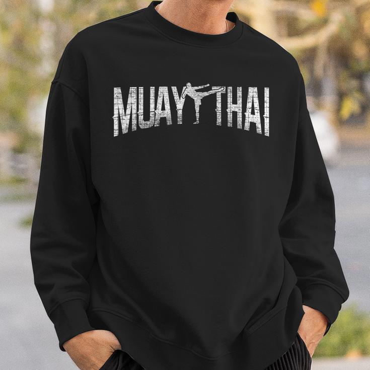 Muay Thaiintage Retro Fighter Fighter Lettering Sweatshirt Geschenke für Ihn