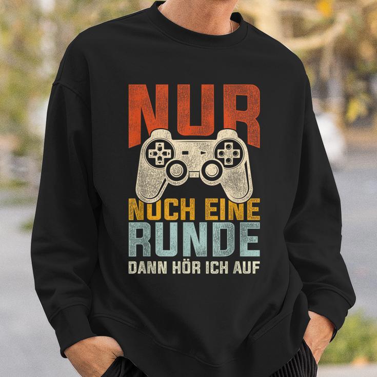 Nur Noch Eine Runde Dann Hör Ich Auf Gamer Zocker Sweatshirt Geschenke für Ihn