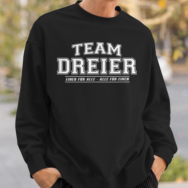 Team Dreier Proud Family Surname Sweatshirt Geschenke für Ihn