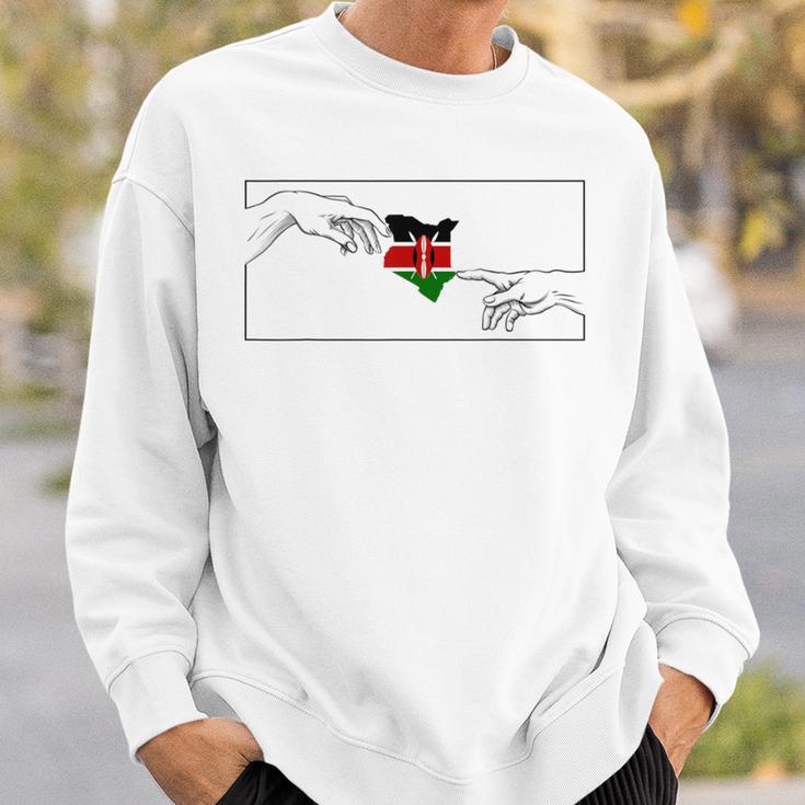 Silhouette Kenya Flag Michelangelo Hands Kenya Sweatshirt Geschenke für Ihn