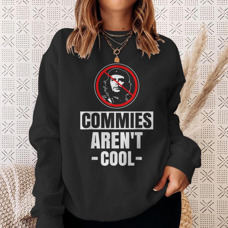 Commies Aren't Cool Anti-Communism S Sweatshirt Geschenke für Sie