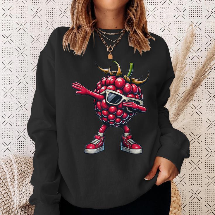 Dabbing Raspberry Pink Raspberry Fruit Sweatshirt Geschenke für Sie