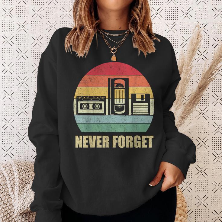 Never Forget Audio Cassette 70S 80S 90S Sweatshirt Geschenke für Sie