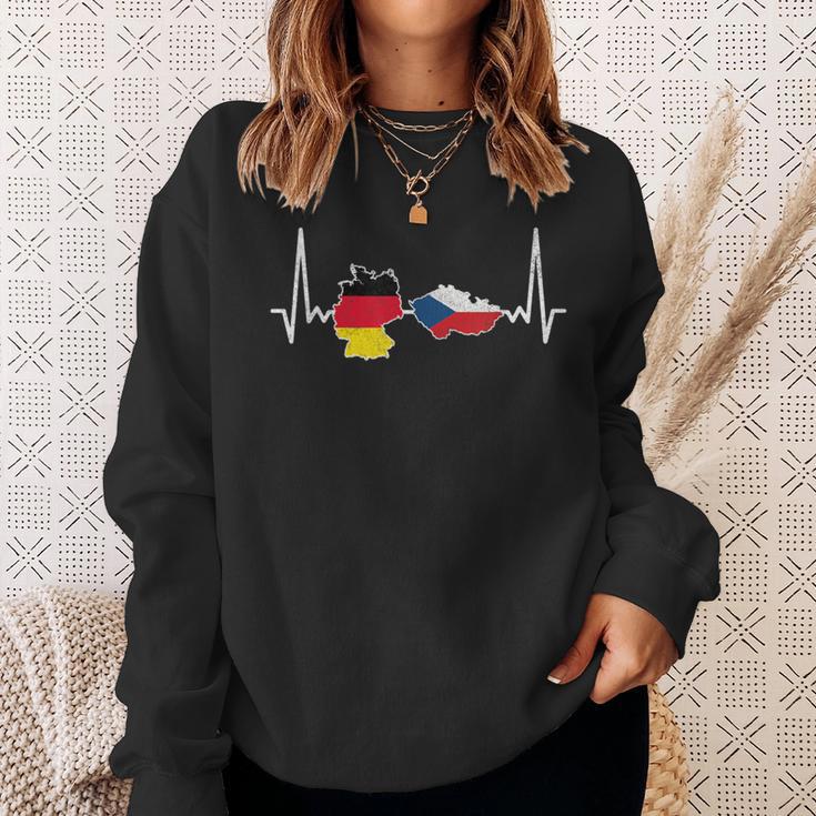 German Czech Flag Heart Lineintage Sweatshirt Geschenke für Sie