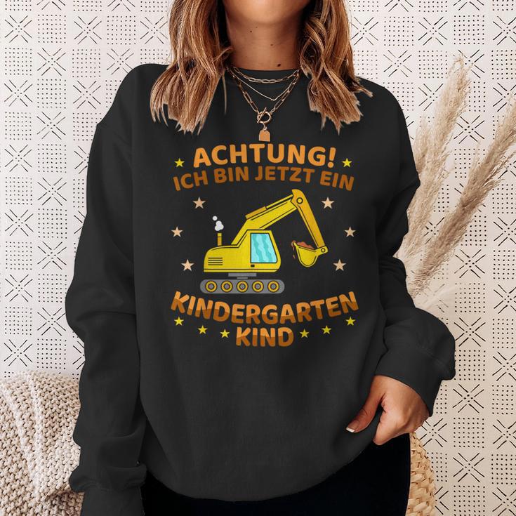 Ich Bin Jetzt Ein Kindergartenkind Excavator Kindergarten Start Sweatshirt Geschenke für Sie