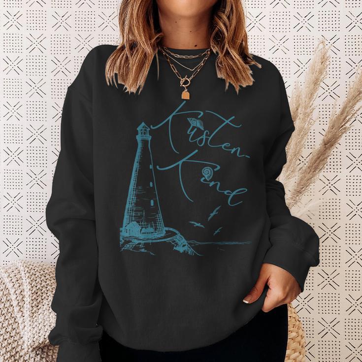 Küstenkind Nordsee Ostsee Meer Liebe Heimatliebe Leuchtturm Sweatshirt Geschenke für Sie