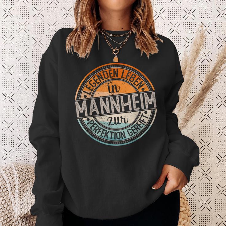 Mannheim Retro Colours Legends Life In Mannheim Sweatshirt Geschenke für Sie