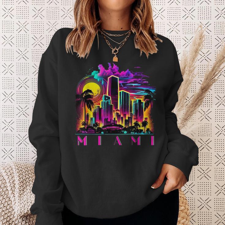 Miami Floridaibrant Colourful Miami Souvenir Sweatshirt Geschenke für Sie