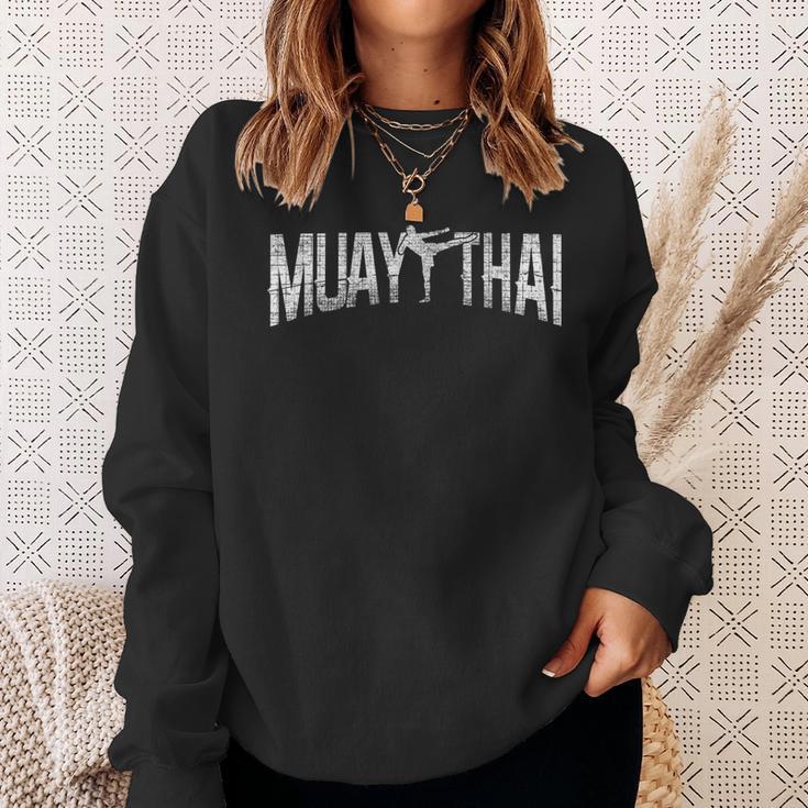 Muay Thaiintage Retro Fighter Fighter Lettering Sweatshirt Geschenke für Sie