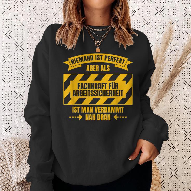 Niemand Ist Perfekt Aber Als Fachwehr Für Arbeitheit No One Sweatshirt Geschenke für Sie