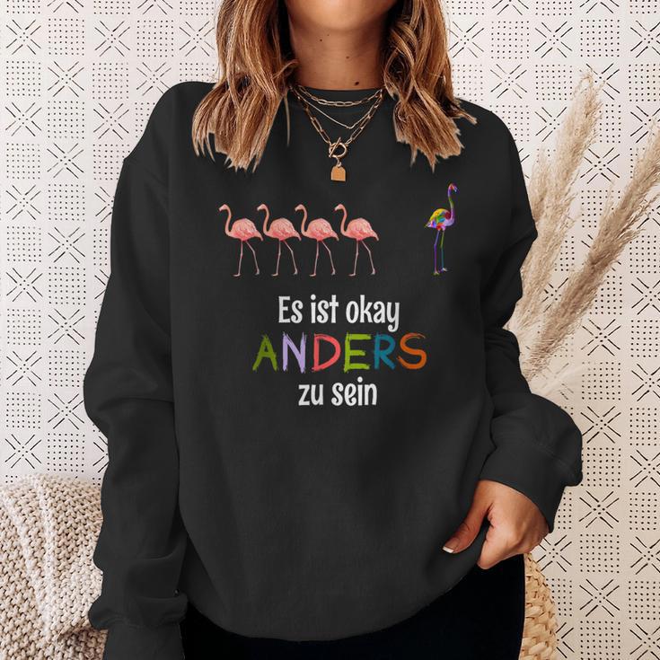 No Racism Es Ist Okay Anders Zu Sein Gegen Racism Sweatshirt Geschenke für Sie