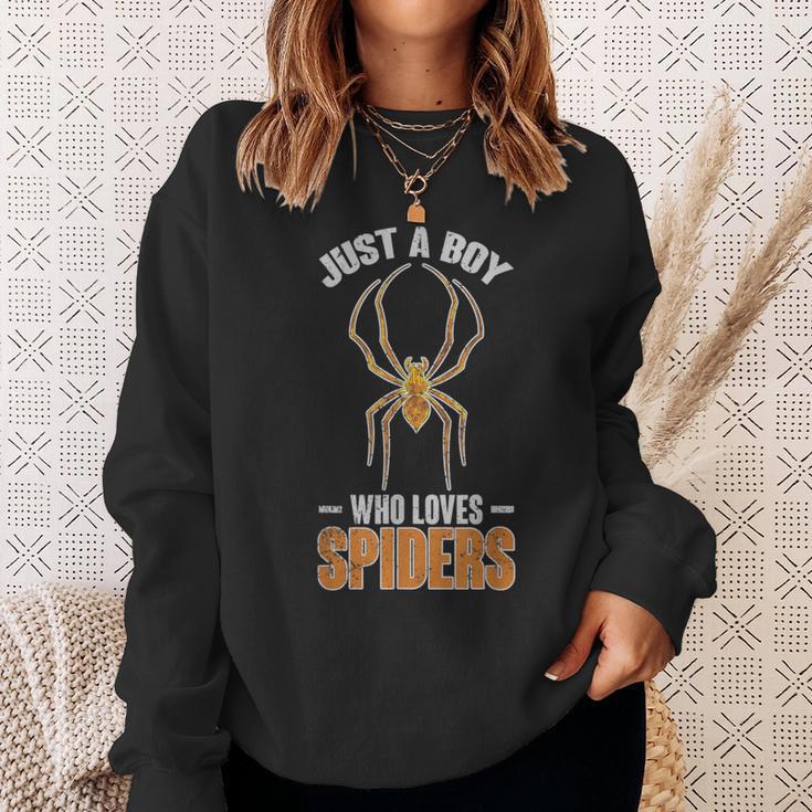 Nur Ein Junge Der Spinnen Liebt Arachnide Spider Sweatshirt Geschenke für Sie